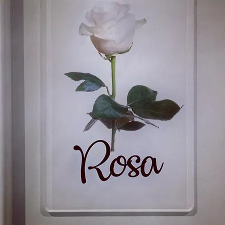 M'ama Non M'ama לינה וארוחת בוקר 4*