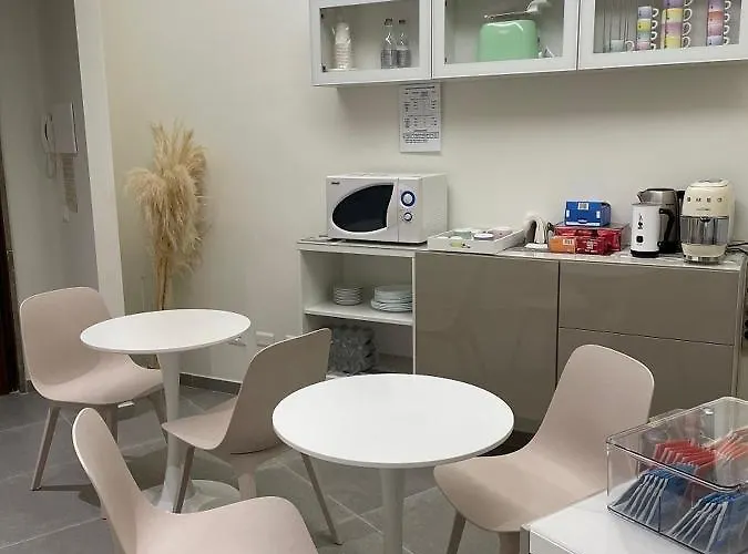 B&B M'ama Non M'ama 산테라모 인 콜레