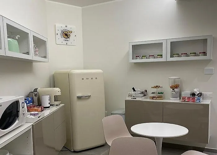 Frühstückspension M'ama Non M'ama 4*