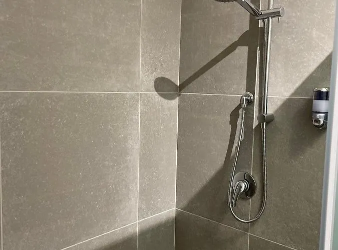 M’ama Non M’ama 4*